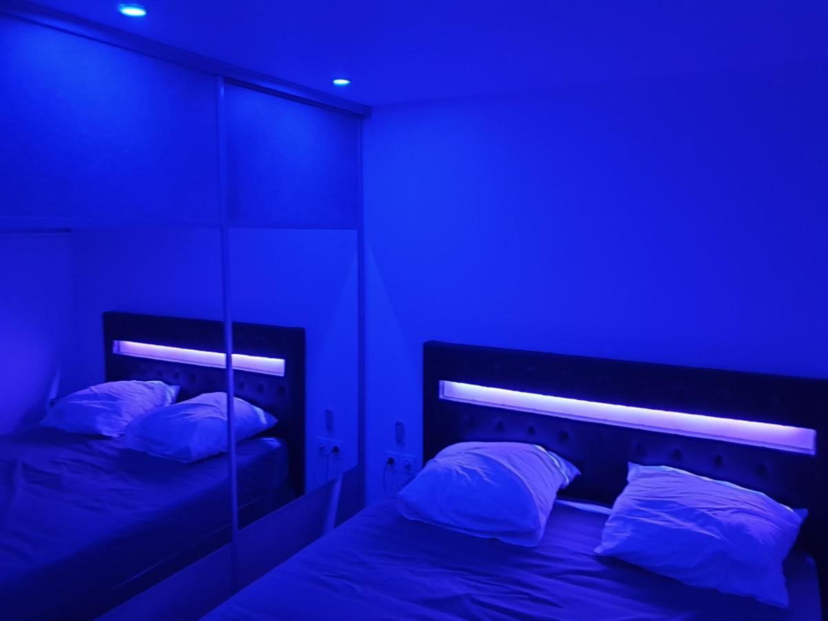207 Cap D'Agde Naturiste Grand T2 De Standing Avec Garage Eksteriør billede
